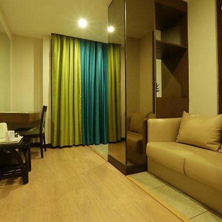 Hotel Prithvi Palace Igi Airport Delhi New Delhi Bagian luar foto