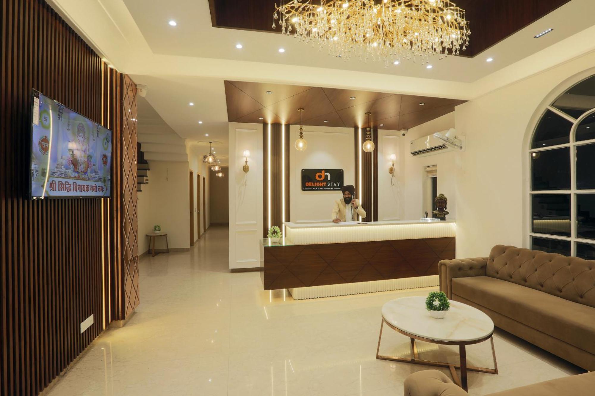 Hotel Prithvi Palace Igi Airport Delhi New Delhi Bagian luar foto