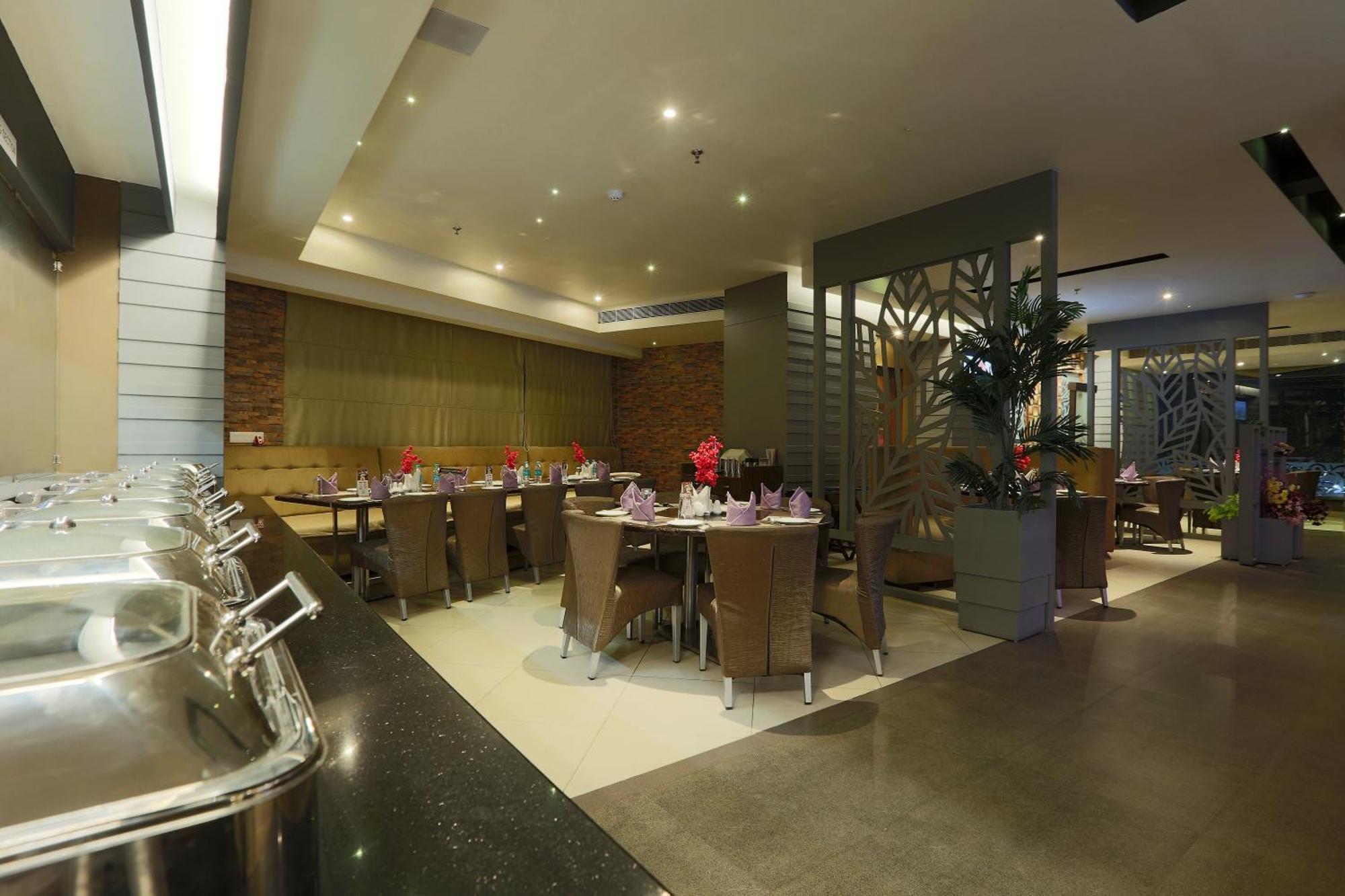 Hotel Prithvi Palace Igi Airport Delhi New Delhi Bagian luar foto