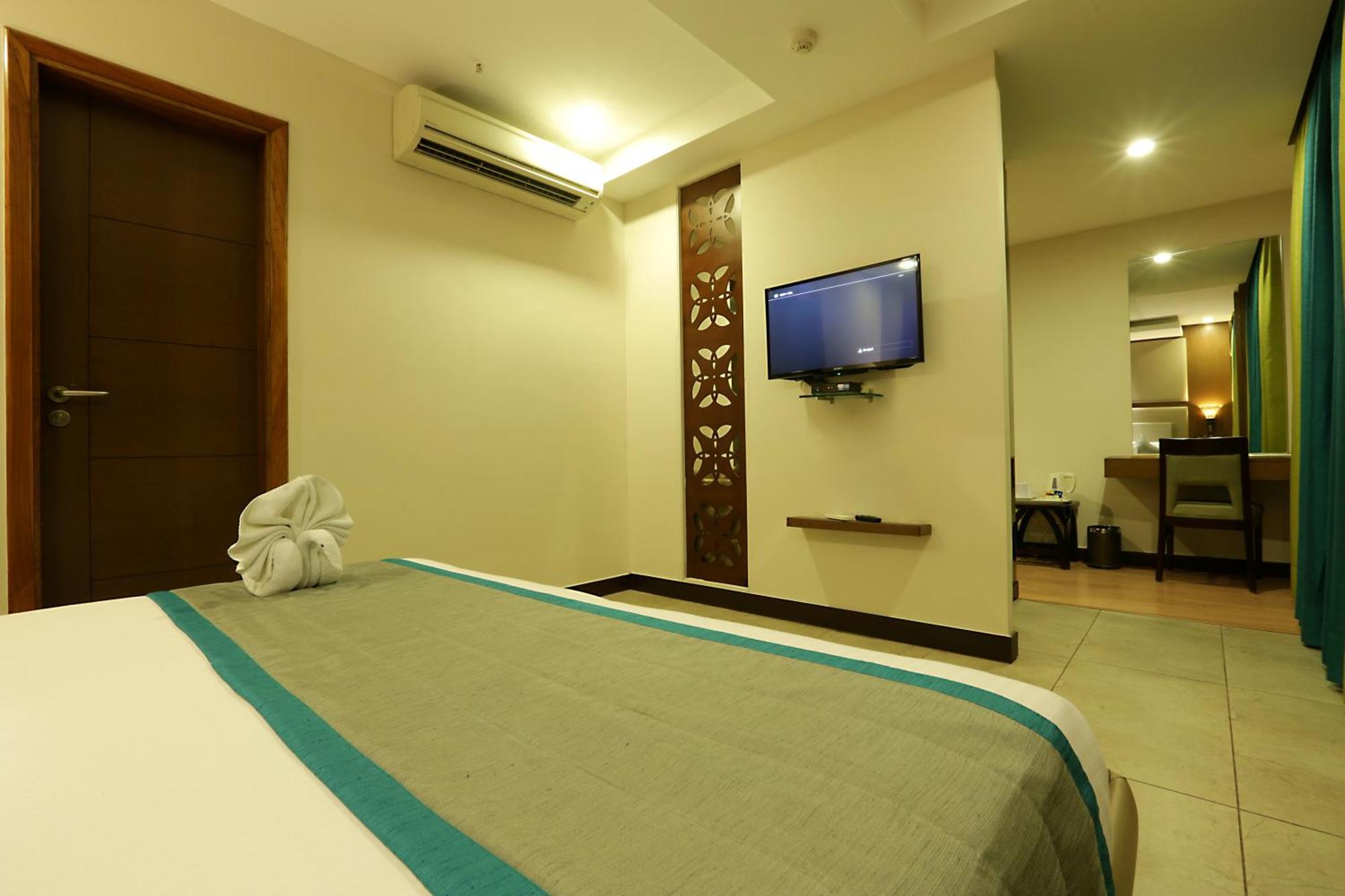 Hotel Prithvi Palace Igi Airport Delhi New Delhi Bagian luar foto