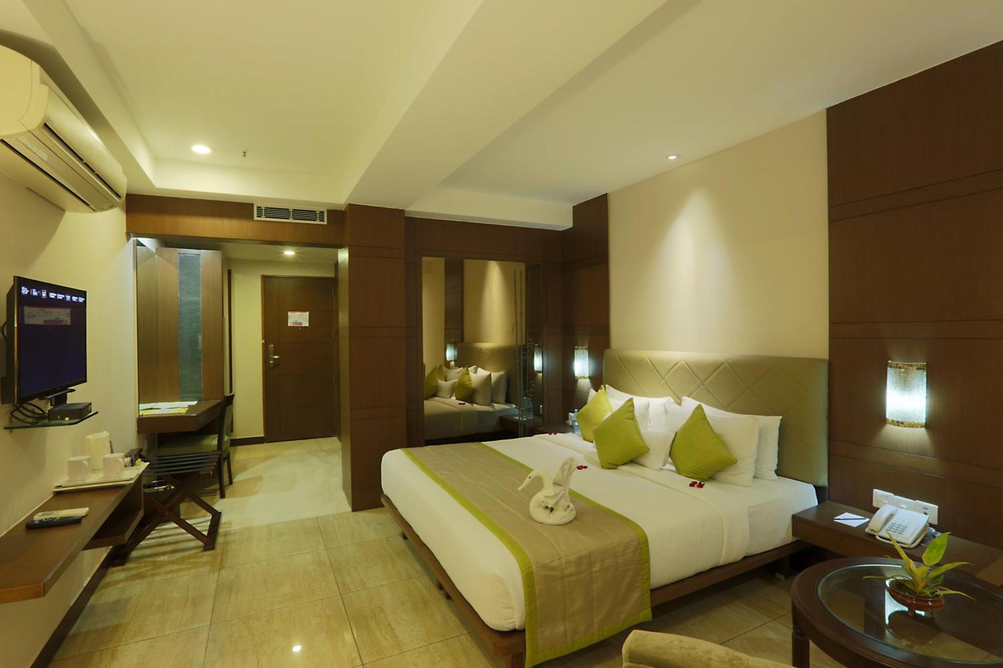 Hotel Prithvi Palace Igi Airport Delhi New Delhi Bagian luar foto